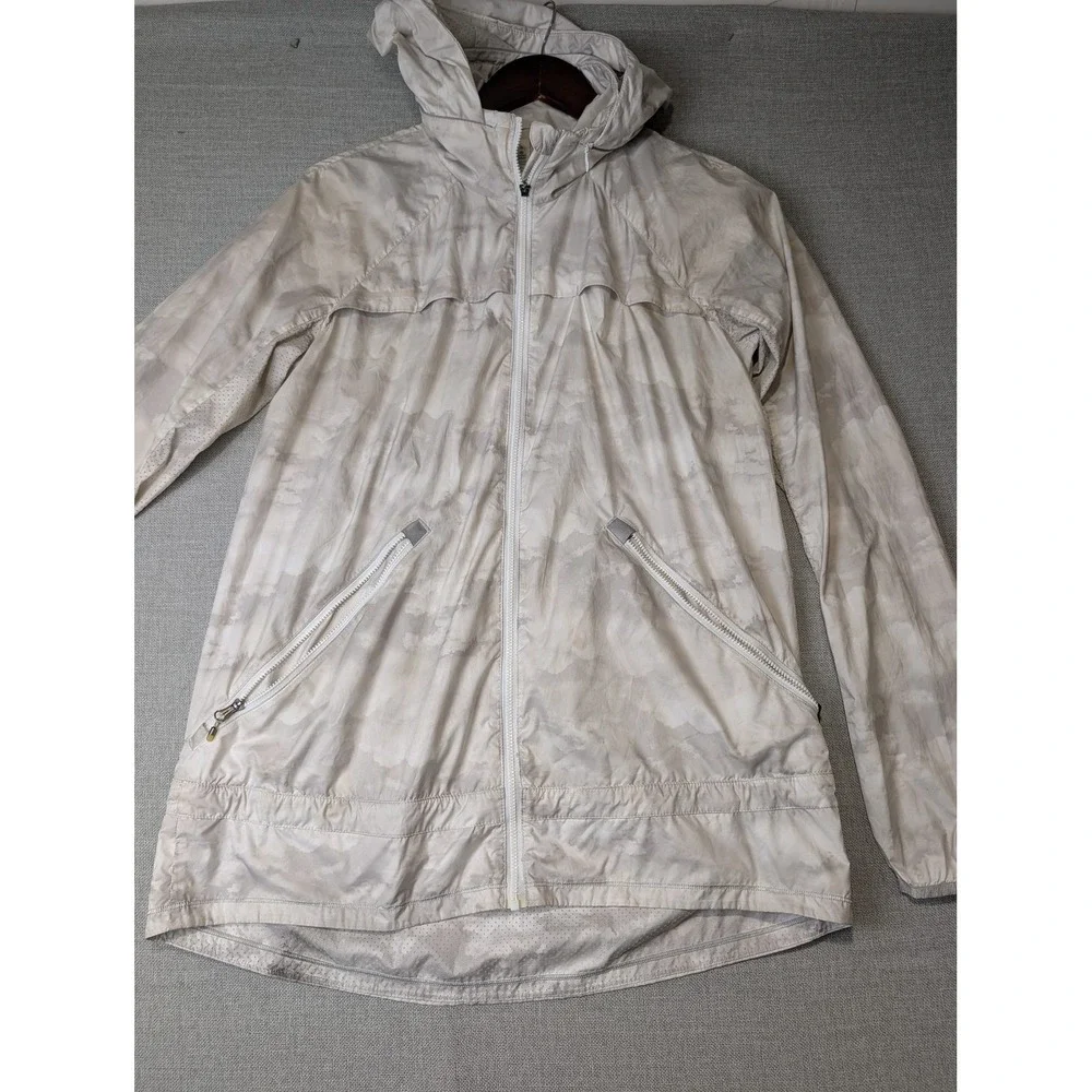 Lululemon Windbreaker Jacket Womens 8 Beige Polyester Hooded Reflective Print